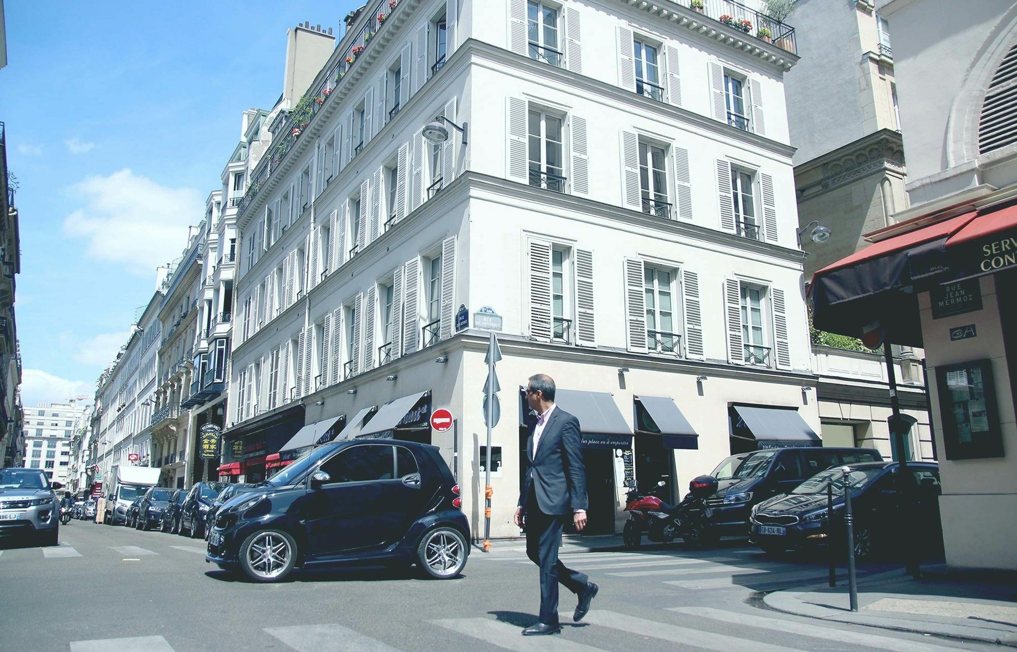 Rue De Ponthieu Central Furnished Apartment Paris Bagian luar foto