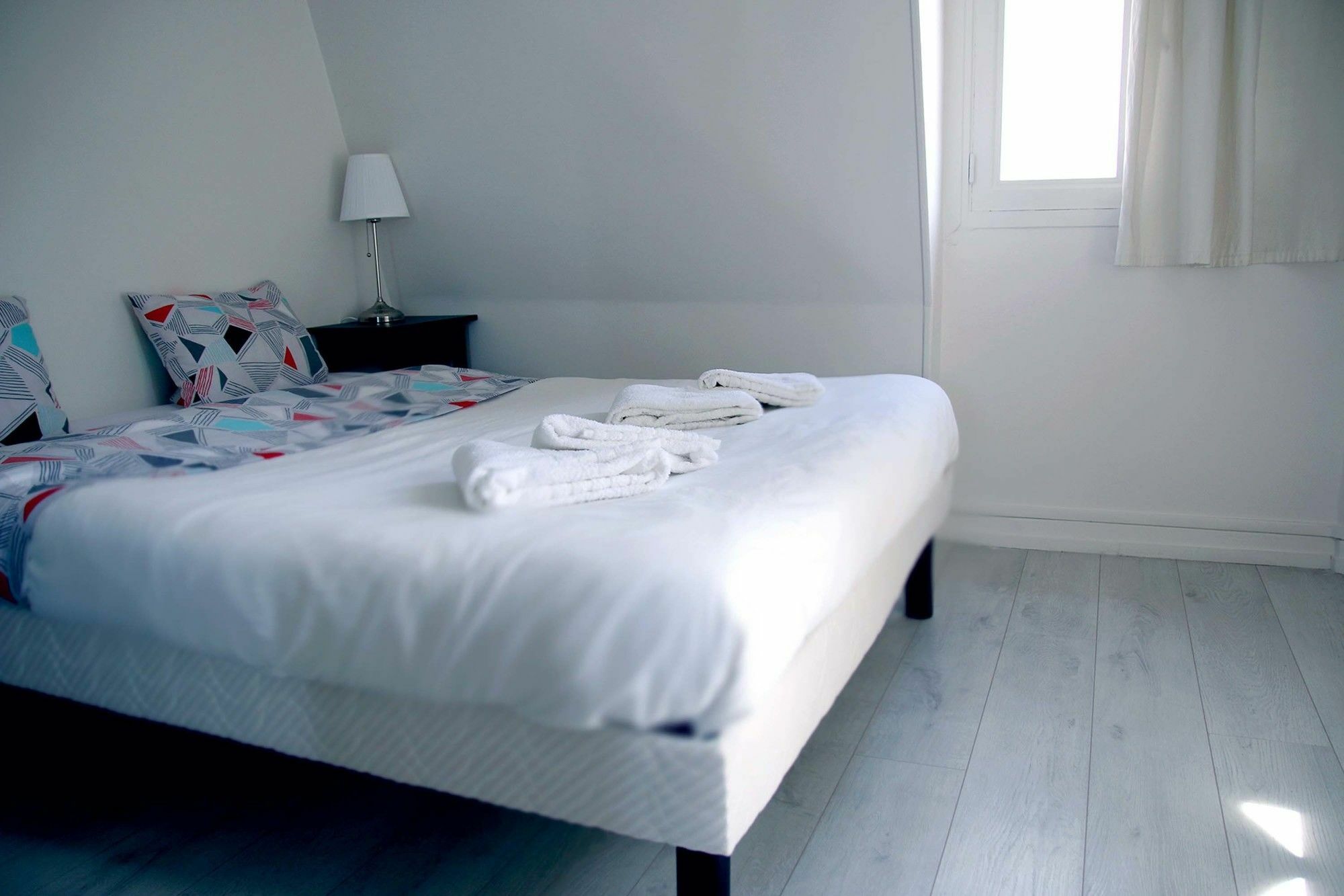 Rue De Ponthieu Central Furnished Apartment Paris Bagian luar foto